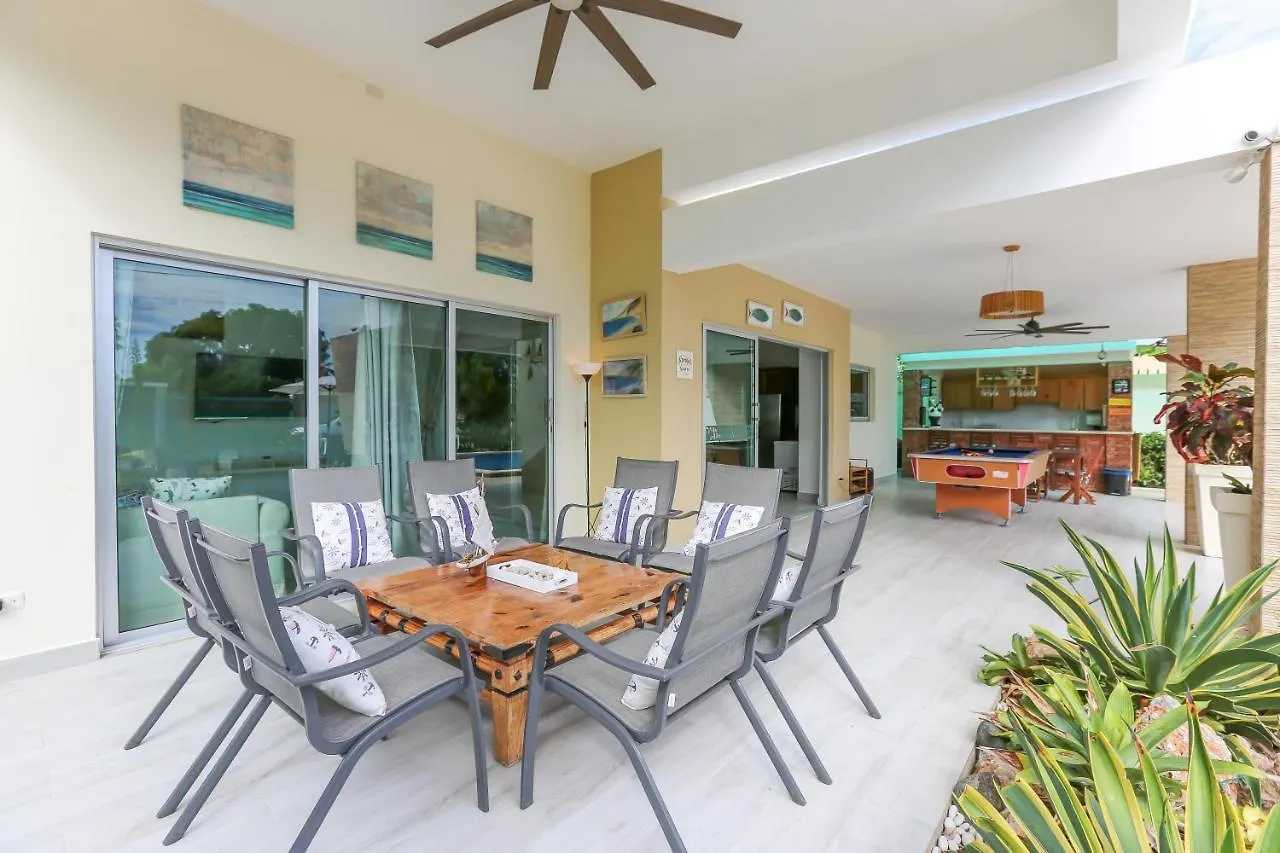 Villa Alida Nagua Pool Beach Dailymaid & Bbq Matancitas