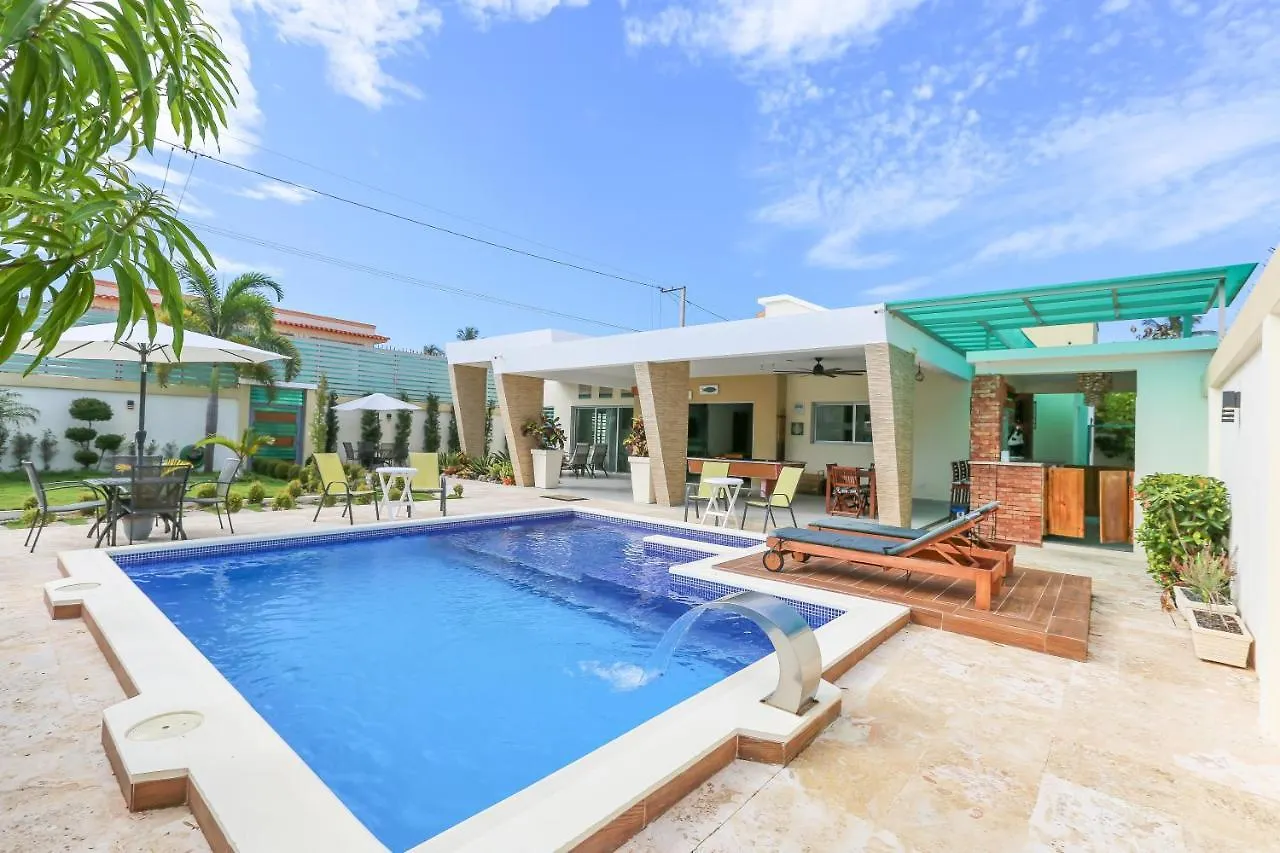 Villa Alida Nagua Pool Beach Dailymaid & Bbq Matancitas